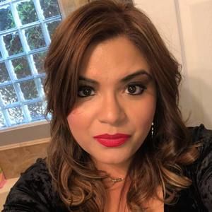 Meet your Posher, Christina